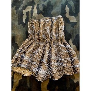 Strapless romper